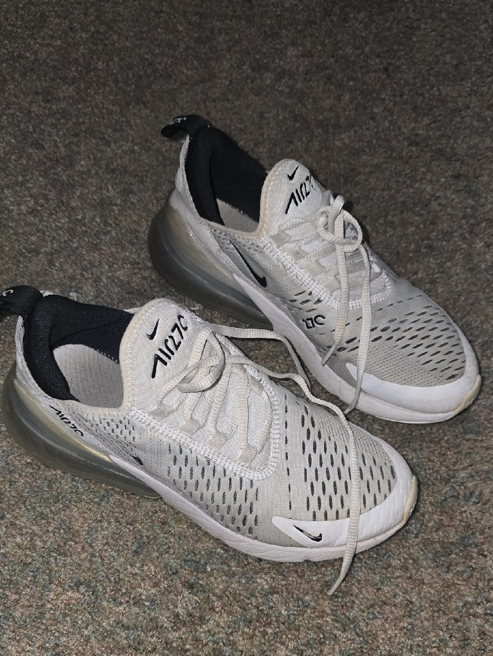 Nike AirMax Size 8 Women